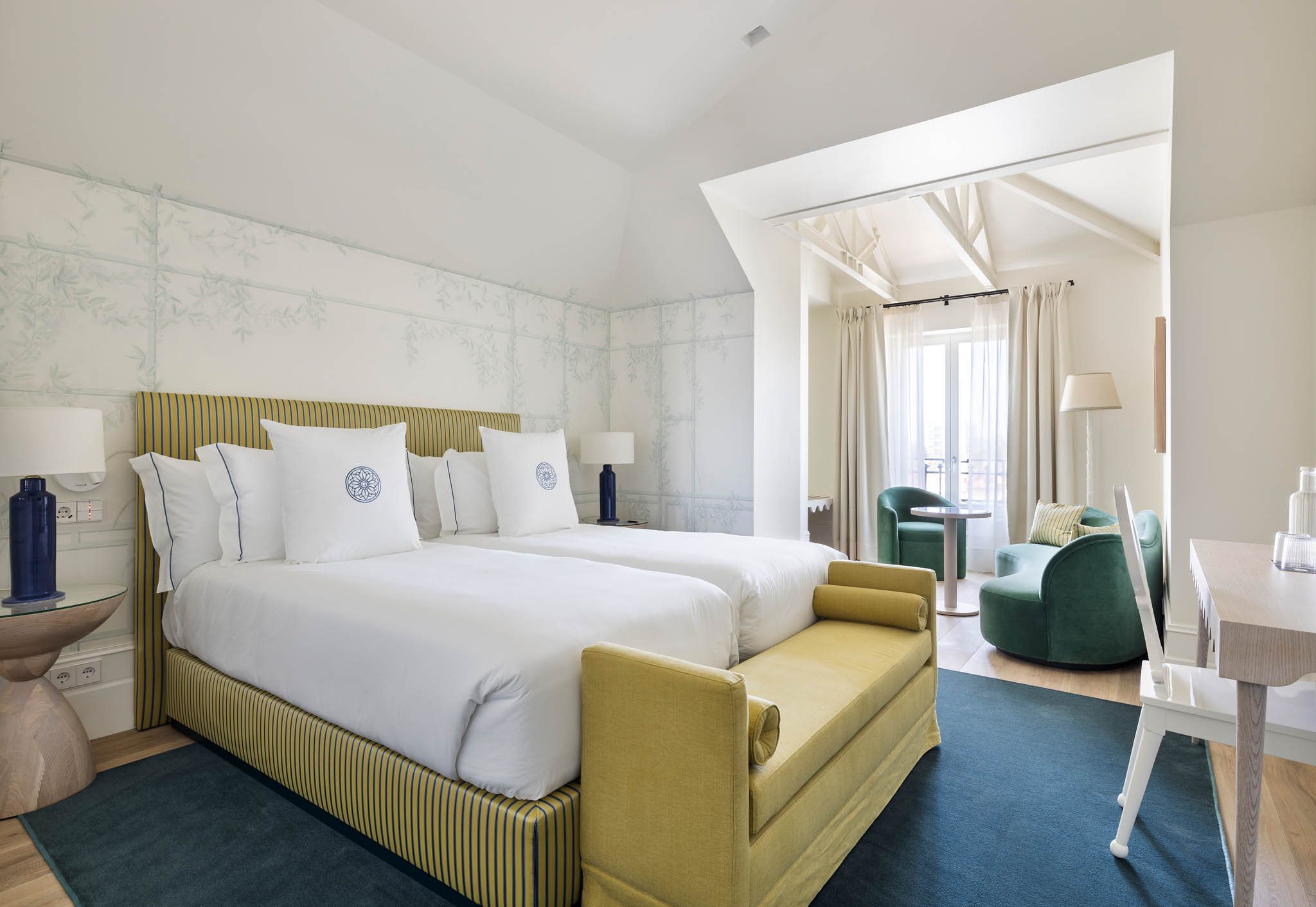 porto-hotel-palacio-cedofeita-five-star-room