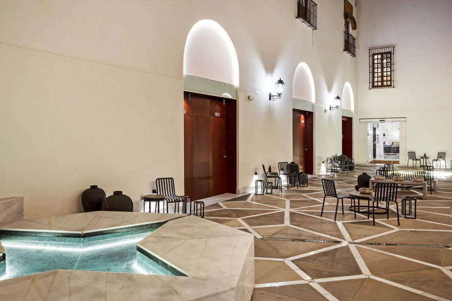 one-shot-hotels-charming-buildings